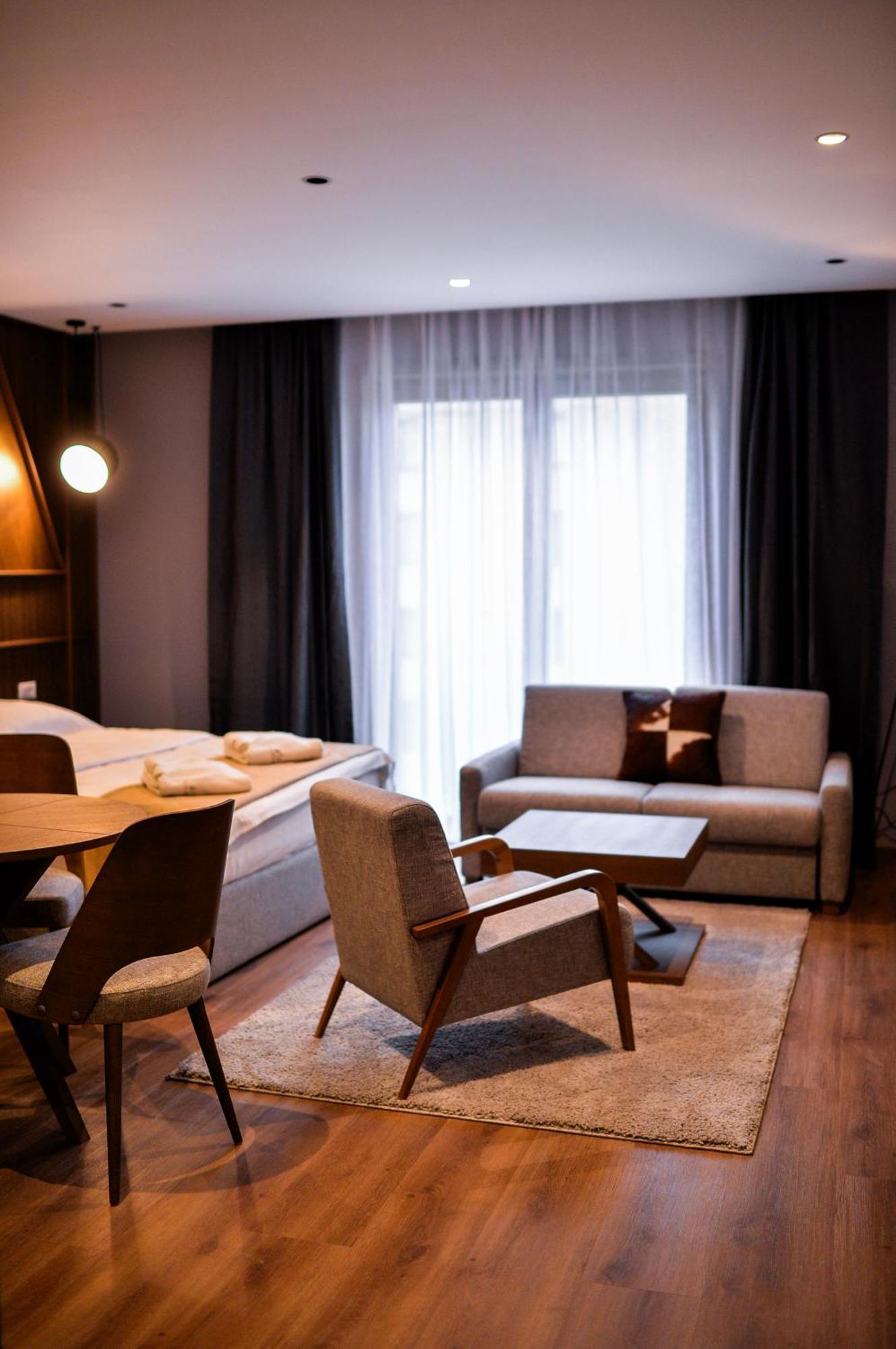 Vila Borova Wellness&Spa Resort 兹拉蒂博尔 外观 照片