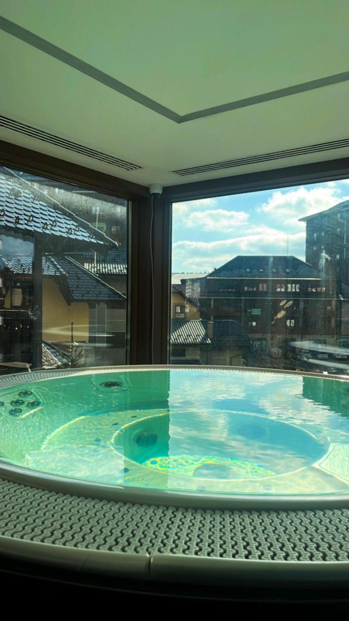 Vila Borova Wellness&Spa Resort 兹拉蒂博尔 外观 照片